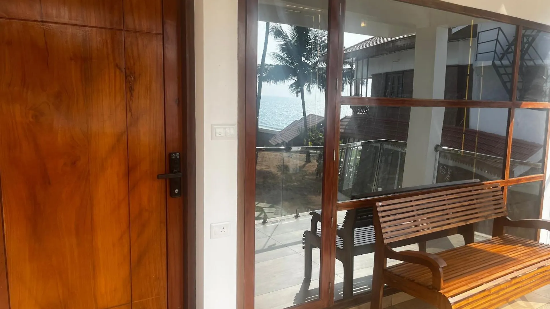 Vista Oceano Beach Resort Varkala