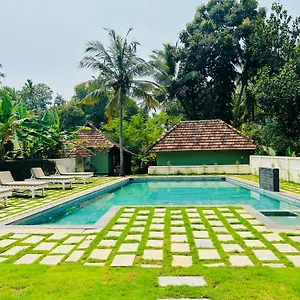 Lumuma Varkala